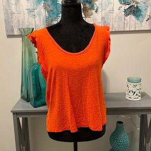 Express; scoop neck tee. Perfect for summer!